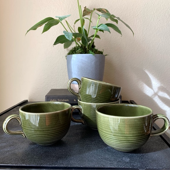 4 Studio Pottery Mugs Set - Picture 2 of 7